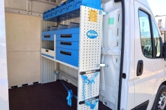 03armadietto-per-furgoni-con-chiavistello_17198