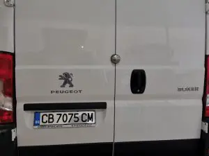 Заключване бус кемпер ван