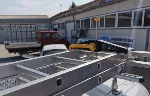 Антикорозионни скоби за стълба SafeClamp