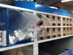 Отваряеми чрез накланяне кутии