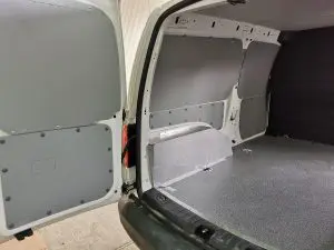 Облицовки от полипропилен и арки от стомана