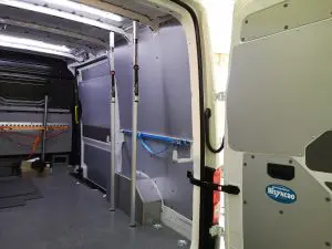 Каргобар като вертикална подпора за товари