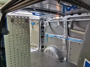 Куки за кабели и маркучи