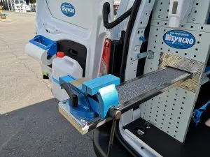 Дървена изваждаща се опора за менгеме