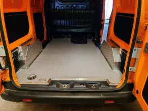 Под за електрически бус