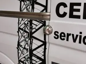 секретни брави за бус кемпер Дакен