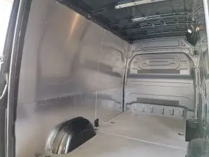 Под с висококачествено каучуково покритие