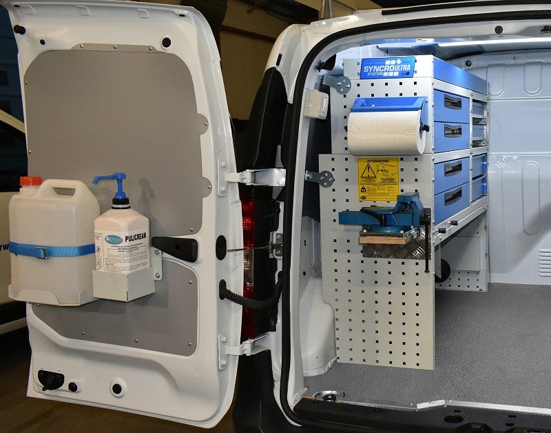 Хигиенни аксесоари за ван